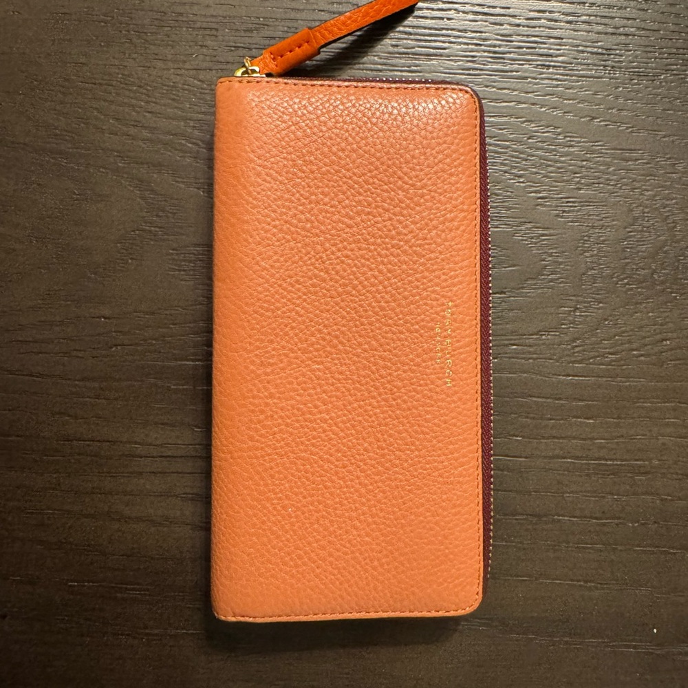Tory Burch Leather Wallet